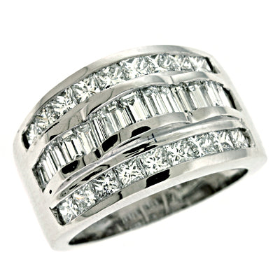 2.05 ctw. PLATINUM DIAMOND RING D3213-PL