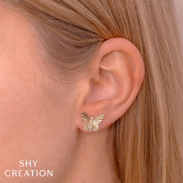 Shy Creation 0.05Ct Diamond Ribbed Butterfly Stud Earring SC55028396RD